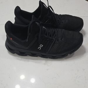 On Running Men's Black Athletic Shoes Sz 13 Pre-owned Good Conditions